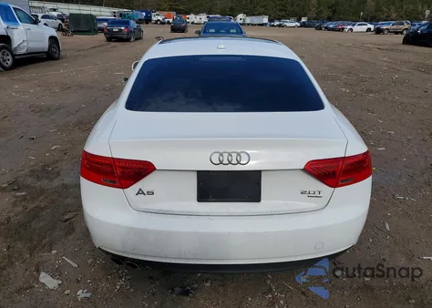 2013 Audi A5 Premium z USA, uszkodzony, nr VIN WAUCFAFR6DA048316